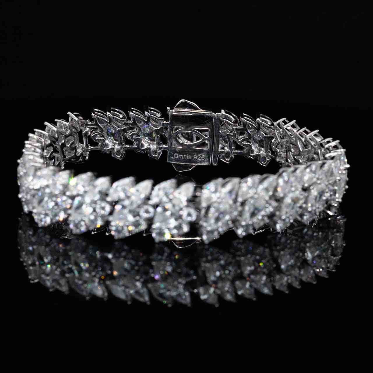 Omnia Maeen White Bracelet With High Quality White Simulated Diamonds Stones in 925 Silver - Image 2