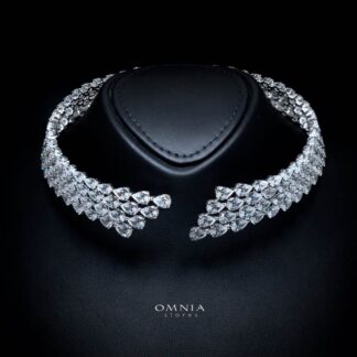 Omnia Siya White Choker Necklace With High Quality Simulated Diamonds In 925 Silver