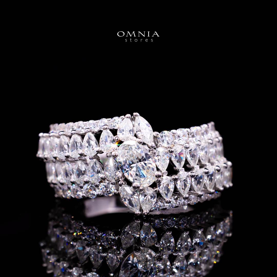 Omnia Rasha White Ring With High Quality Simulated Diamonds In 925 Silver