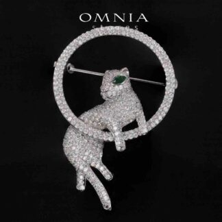 Nyomi White Panther Brooch With High Quality Simulated Diamonds in 925 Silver