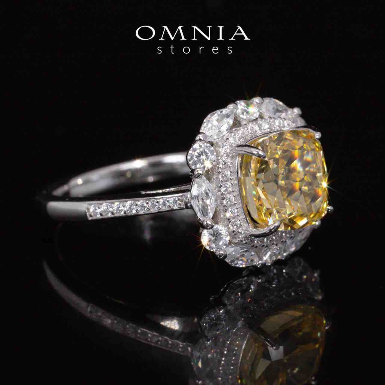 Teresa Yellow and White Ring With High Quality Simulated Diamonds in 925 Silver - Image 3