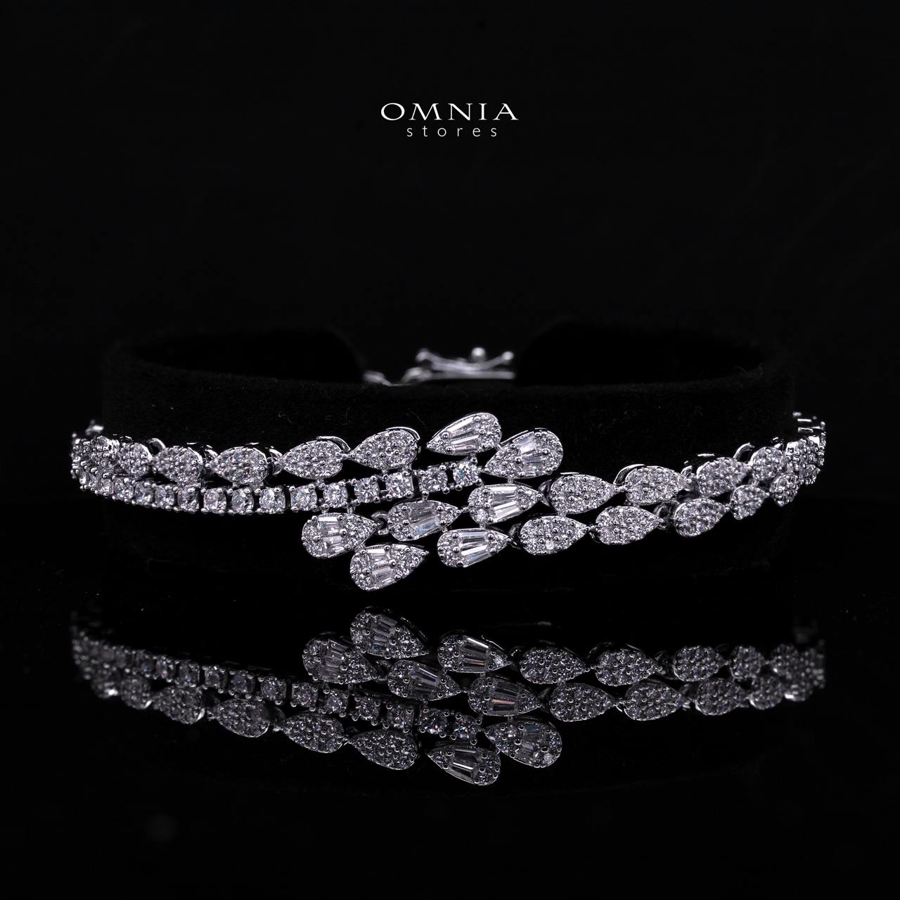 Fidha White Luxury Bridal Full Set in High Quality Rhodium Plated Zircon Stones - Image 3
