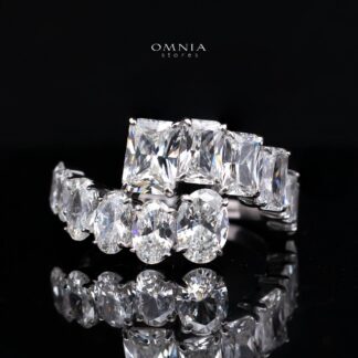 Tokiya Silver Cluster Ring in 925 Sterling Silver with Premium Simulated Diamond