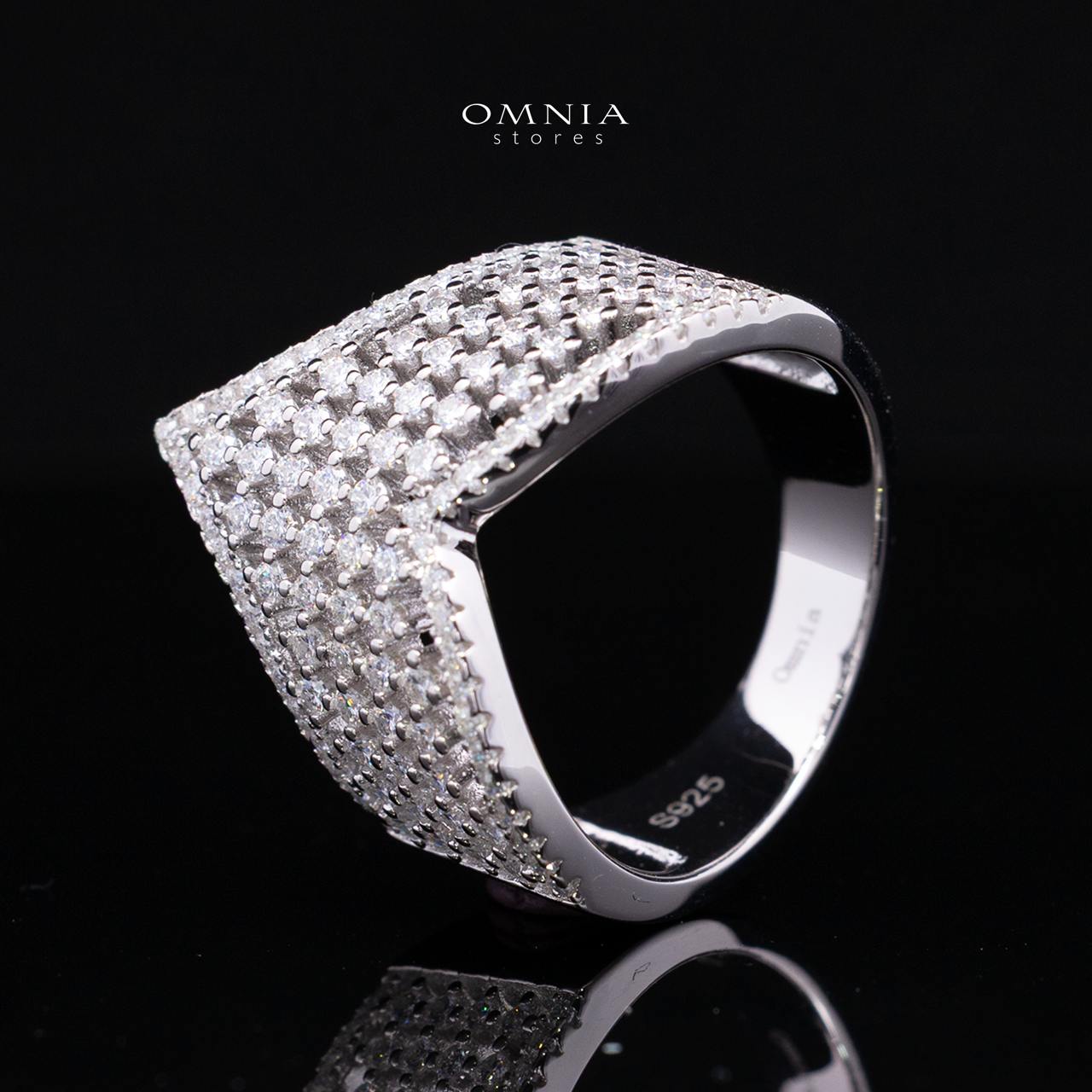 Kinslee White Lab-Grown Moissanite Stone Ring with GRA Certified Premium in 925 Sterling Silver - Image 4