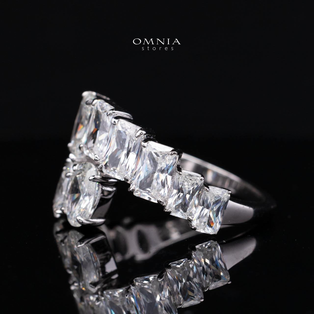 Tokiya Silver Cluster Ring in 925 Sterling Silver with Premium Simulated Diamond - Image 2