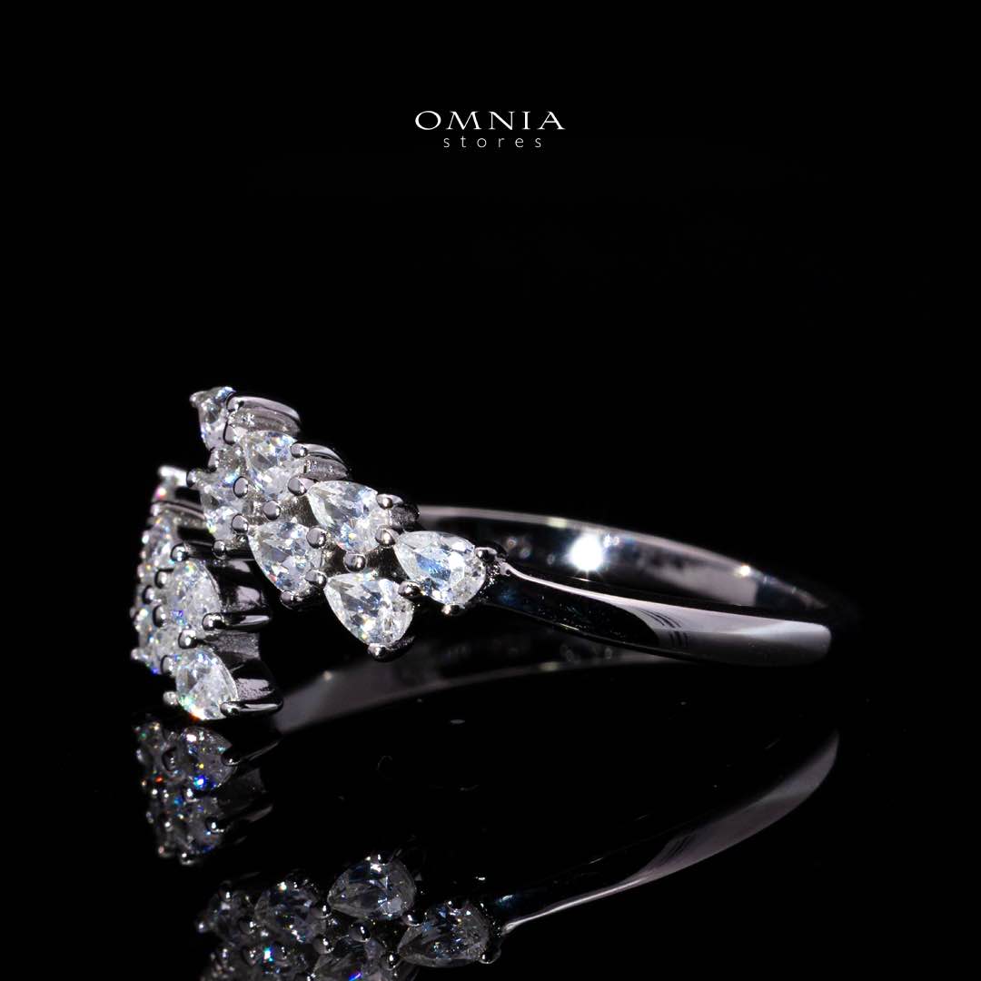 Vianna Crystal Vine Ring in 925 Silver with Premium Simulated Diamonds - Image 2