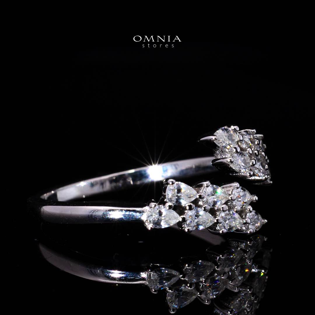 Vianna Crystal Vine Ring in 925 Silver with Premium Simulated Diamonds - Image 3