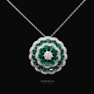 Omnia Nayeli Floral Halo Necklace with Emerald Green Simulated Diamonds in 925 Silver