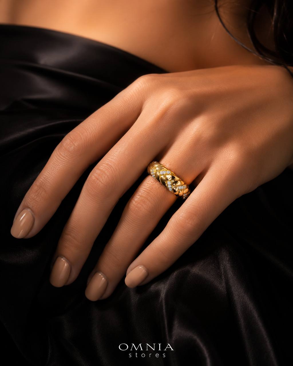 Ashira Gold-Plated Ring in 925 Silver with Premium Simulated Diamonds - Image 5