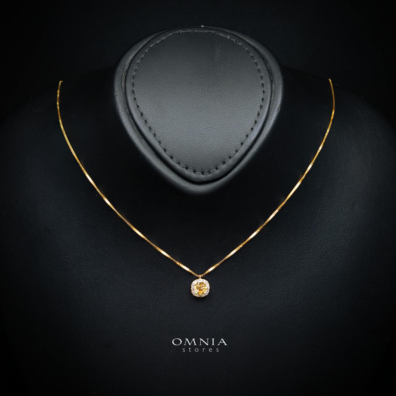 Jessamine Yellow Gold-Plated Pendant Necklace with High-Quality Simulated Diamonds in 925 Sterling Silver
