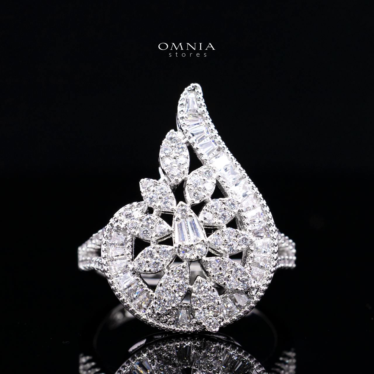 Mahsira White Luxury Bridal Full Set with High-Quality Simulated Diamonds and Rhodium Plating - Image 5