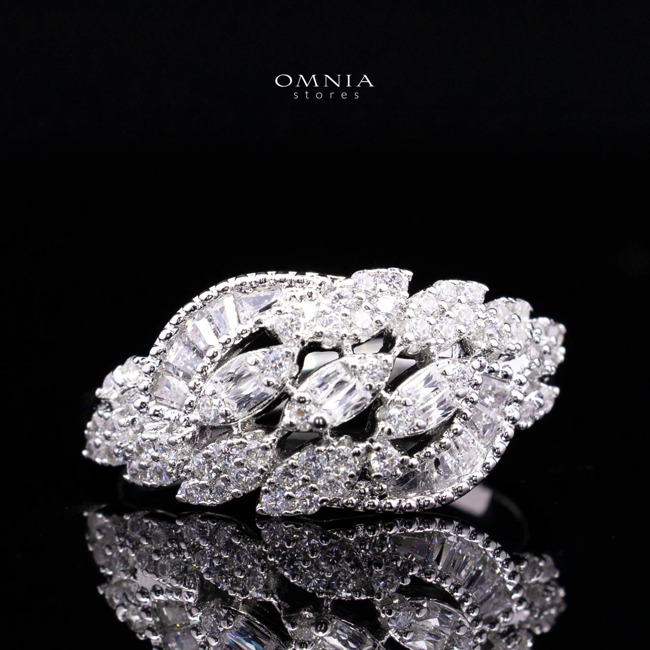 Suhayza White Luxury Bridal Full Set with High-Quality Simulated Diamonds and Rhodium Plating - Image 5