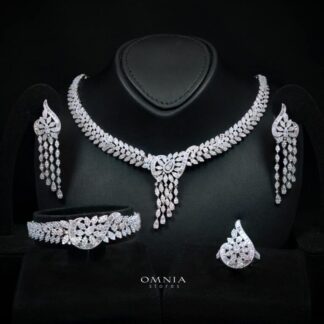 Lorelai White Luxury Bridal Full Set with High-Quality Simulated Diamonds and Rhodium Plating