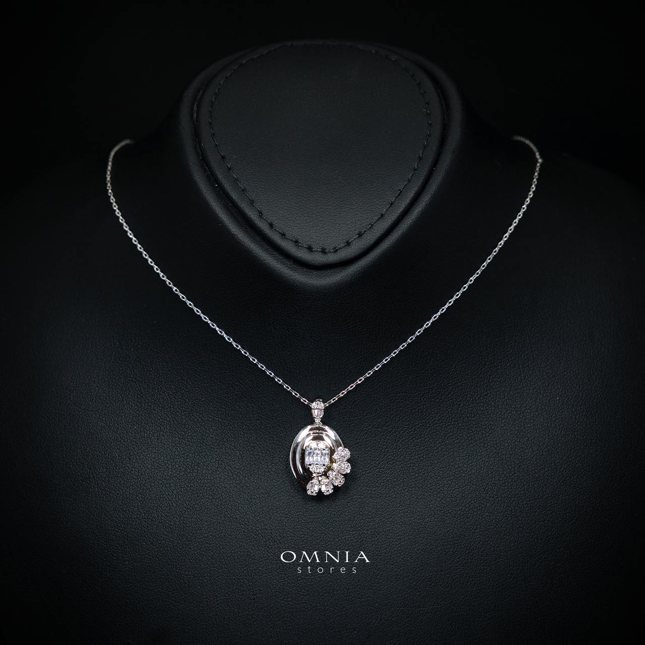 Raneesa White Luxury Jewelry Set – Necklace, Earrings & Ring with High-Quality Simulated Diamonds and Rhodium Plating - Image 2