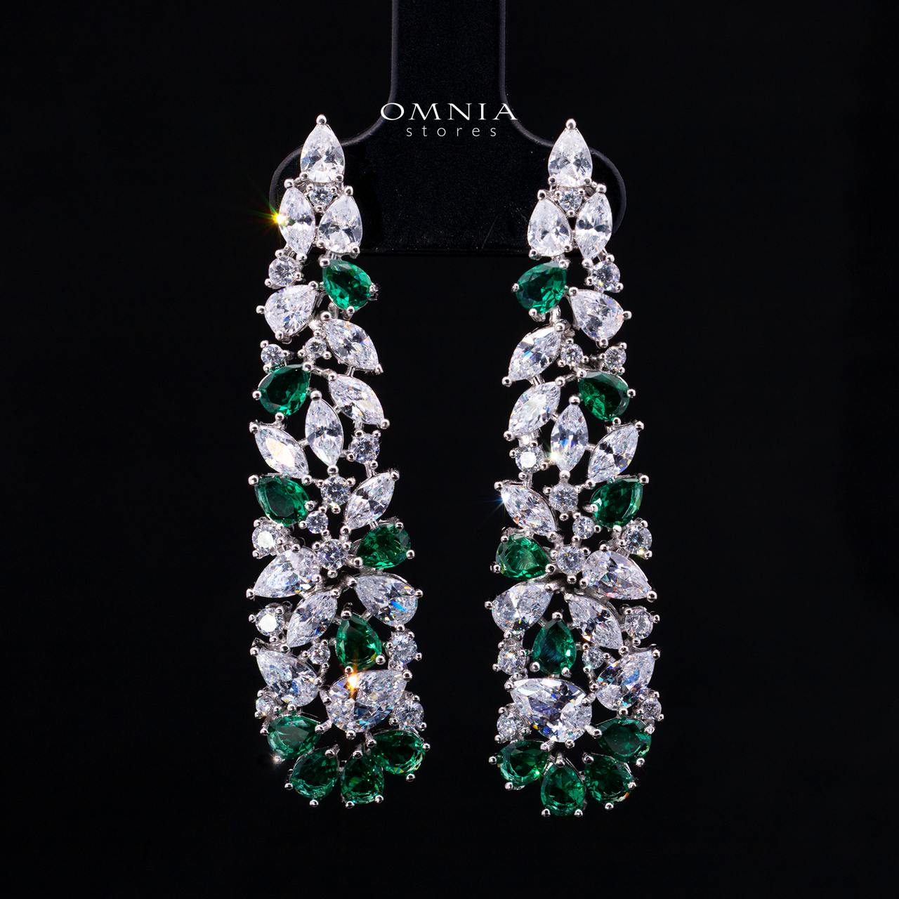 Safira Green Luxury Bridal Full Jewelry Set with High-Quality Premium Simulated Diamonds - Image 4