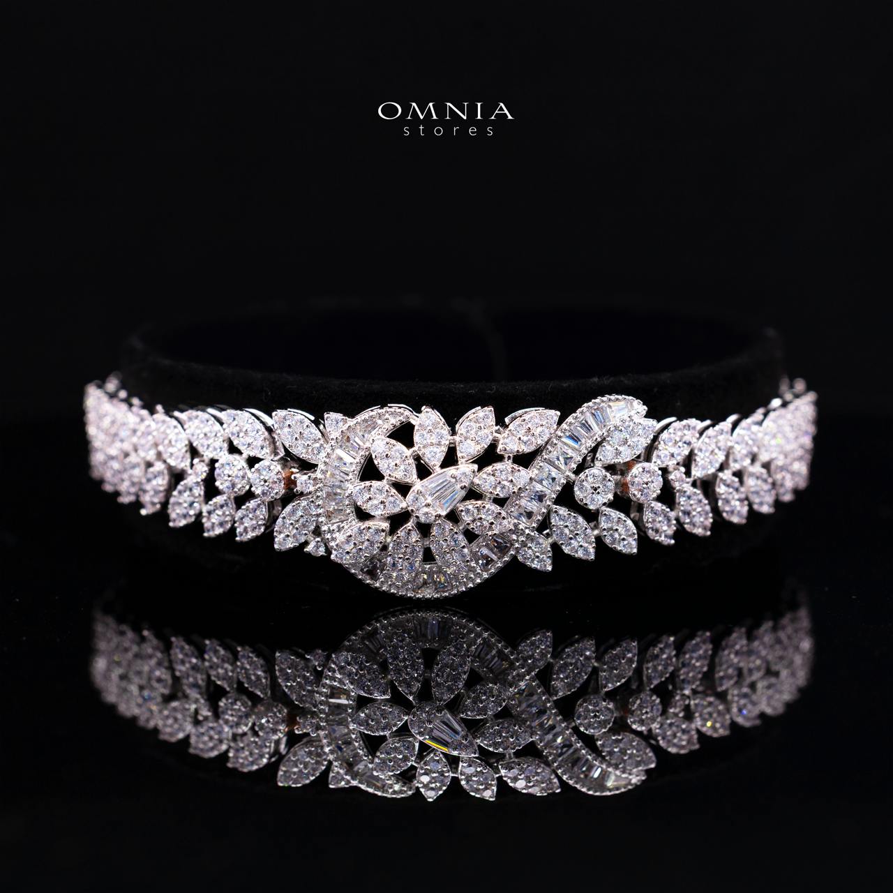 Mahsira White Luxury Bridal Full Set with High-Quality Simulated Diamonds and Rhodium Plating - Image 3