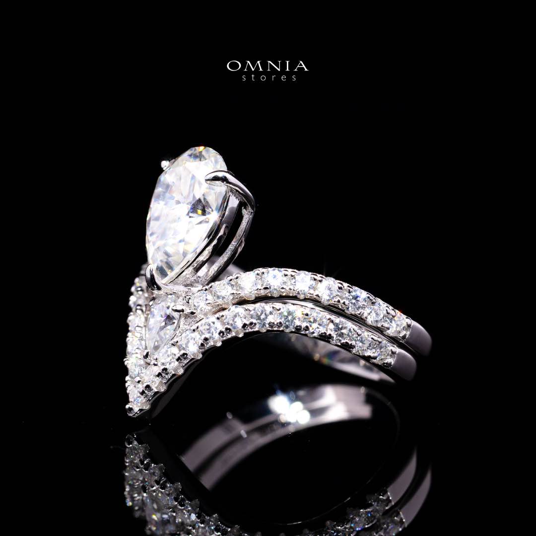 Katrin Pear-Cut Moissanite Ring 6x9mm (1.5CT) in 925 Sterling Silver - Image 3