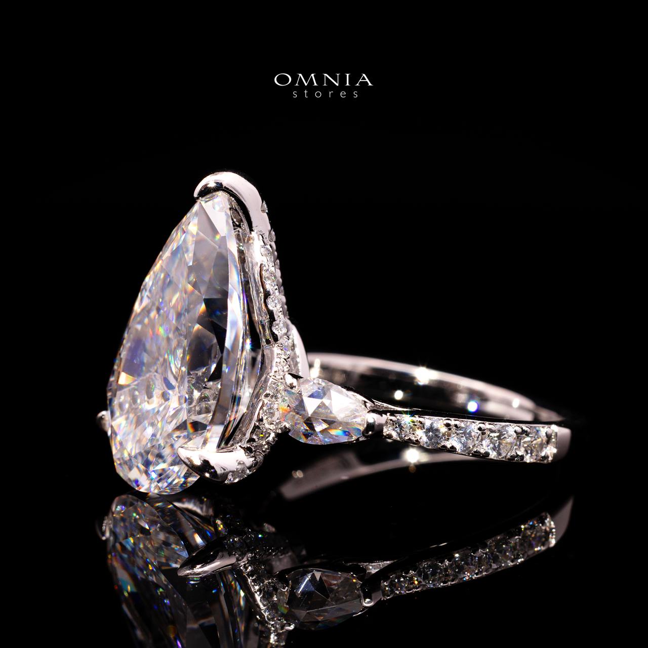 Janel Ring with Certificate, High-Quality Premium Simulated Diamonds in 925 Sterling Silver - Image 2