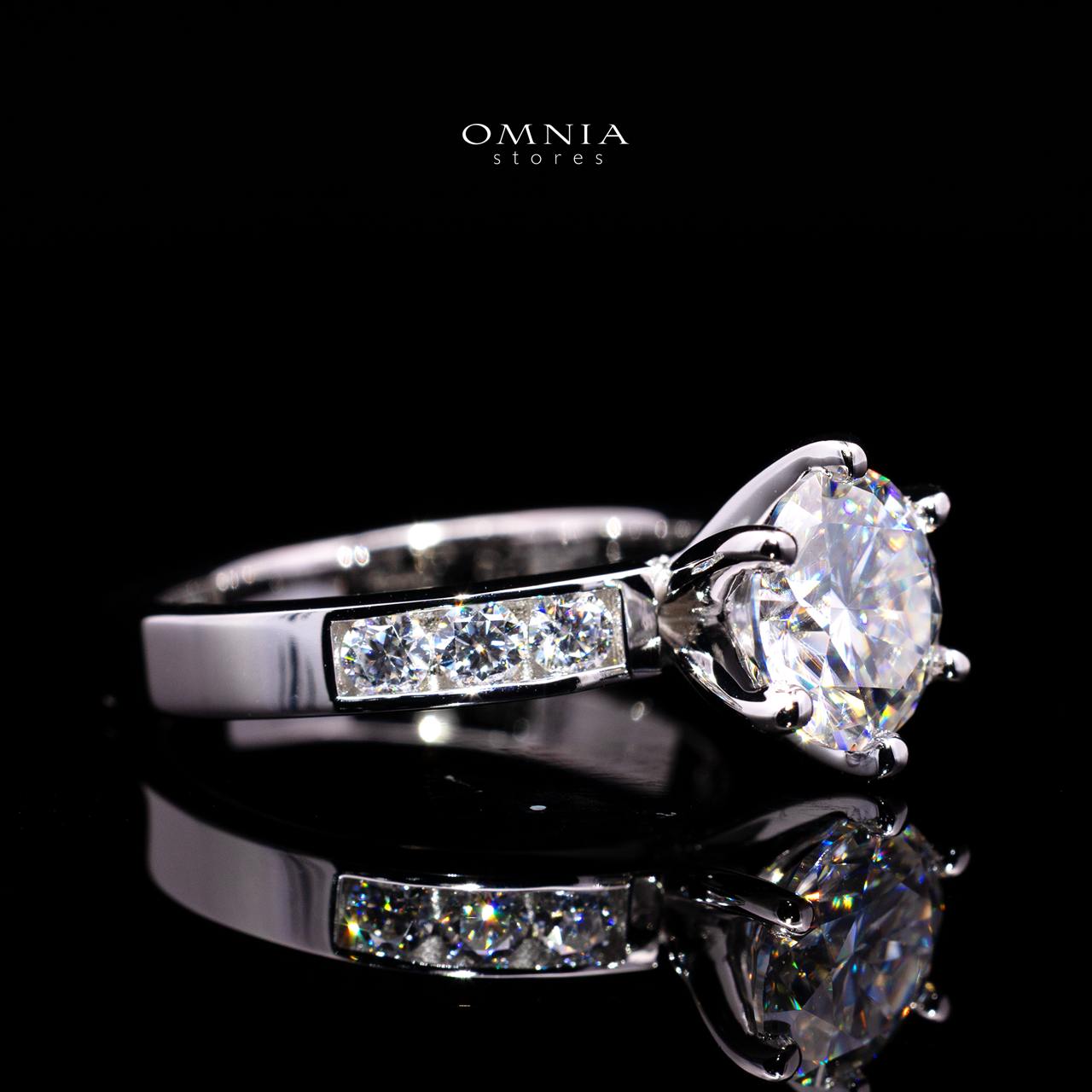Meryl 8mm Round Moissanite Ring (2 CT) in 925 Sterling Silver - Image 3