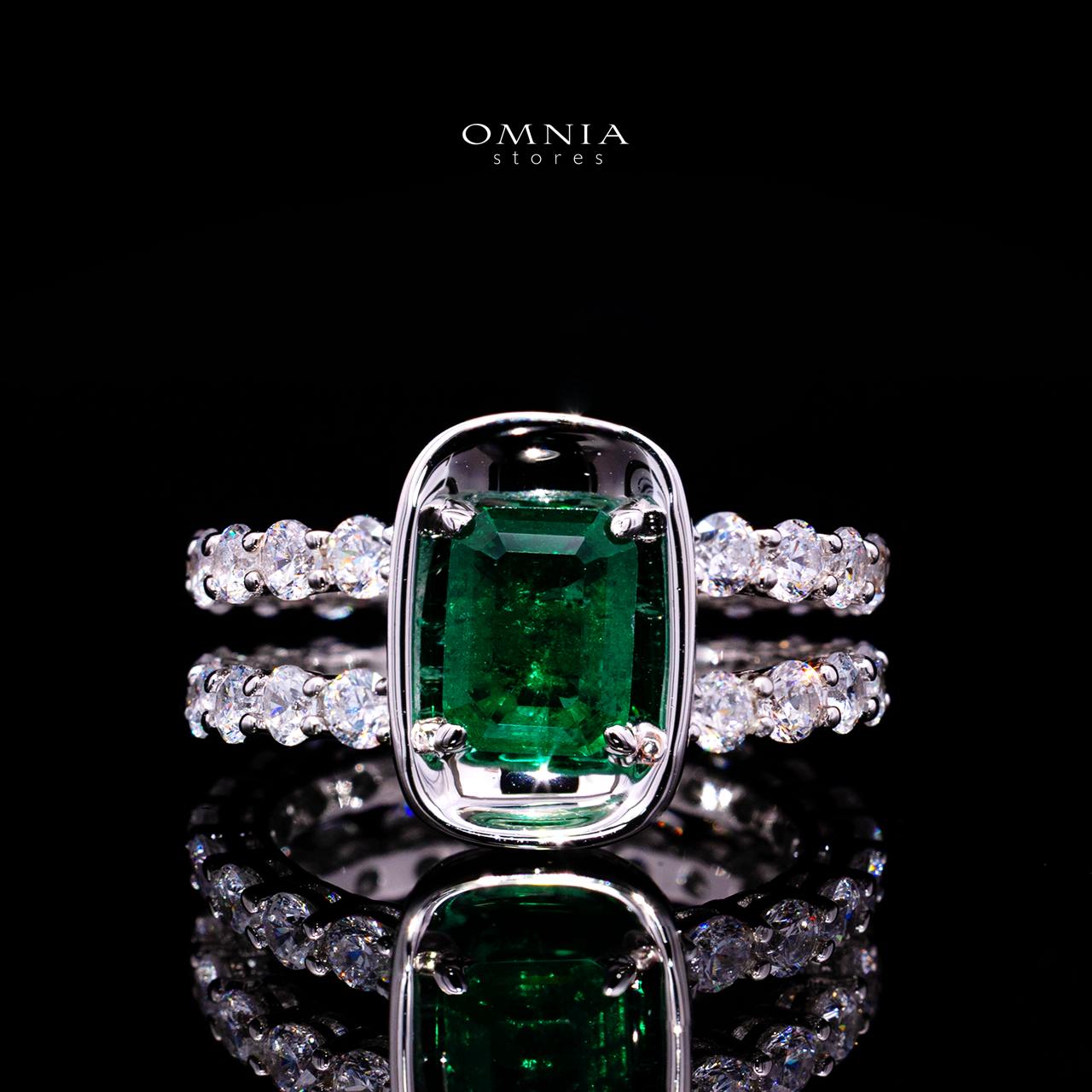 Kamili Green Ring with Certified High-Quality Premium Simulated Diamonds in 925 Sterling Silver