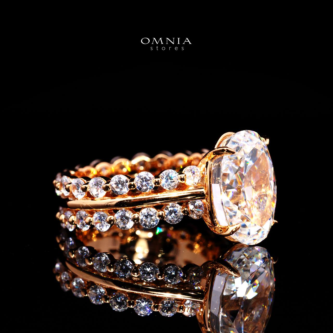 Carlotta Gold Ring with Certificate | High-Quality Premium Simulated Diamonds in 925 Sterling Silver - Image 3