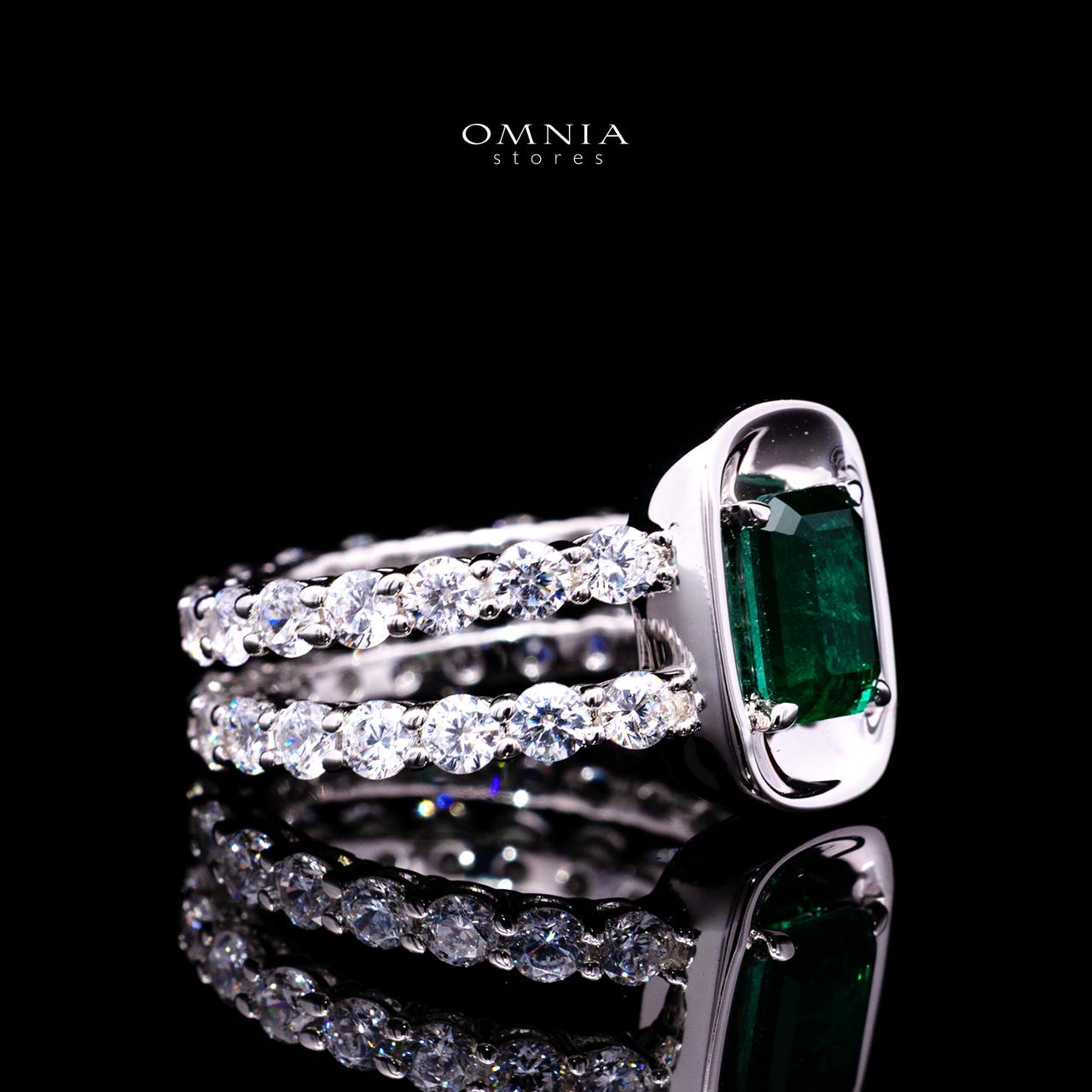 Kamili Green Ring with Certified High-Quality Premium Simulated Diamonds in 925 Sterling Silver - Image 3